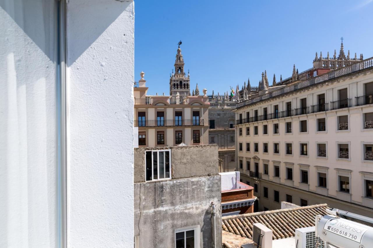 Welldone Cathedral Suites Sevilla Exteriör bild